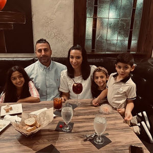 Meet your Posher, Daniela